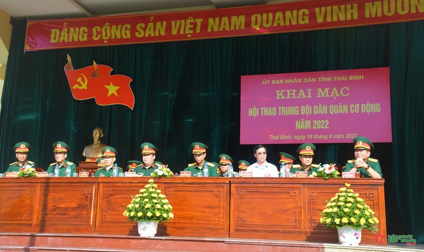 Bộ CHQS tỉnh Thái Bình khai mạc Hội thao trung đội dân quân cơ động năm 2022